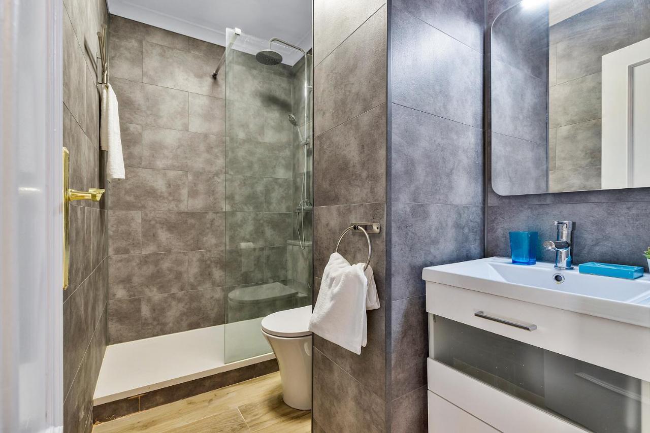 Coral Apartment La Cala Beach ลากาลาเดมิฮาส ภายนอก รูปภาพ
