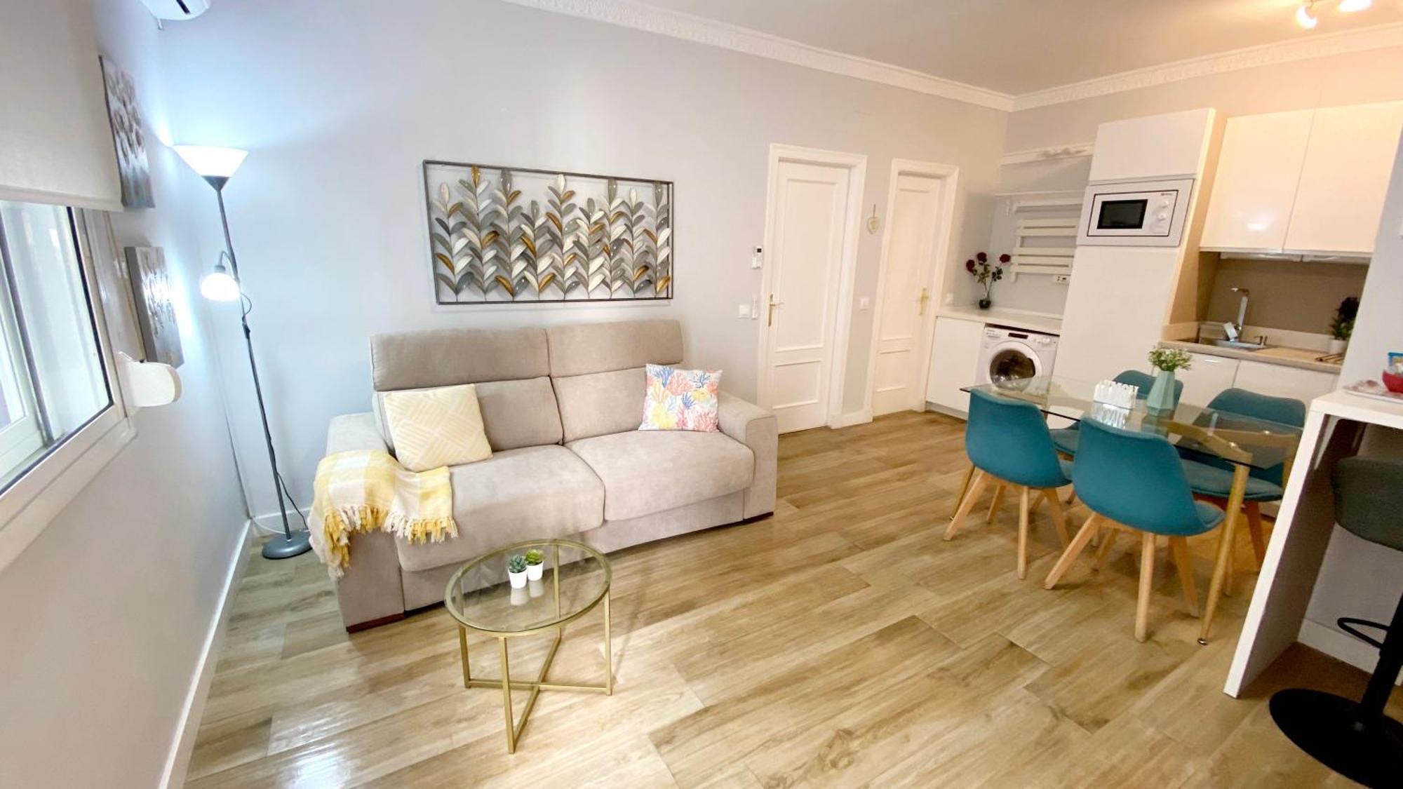 Coral Apartment La Cala Beach ลากาลาเดมิฮาส ภายนอก รูปภาพ