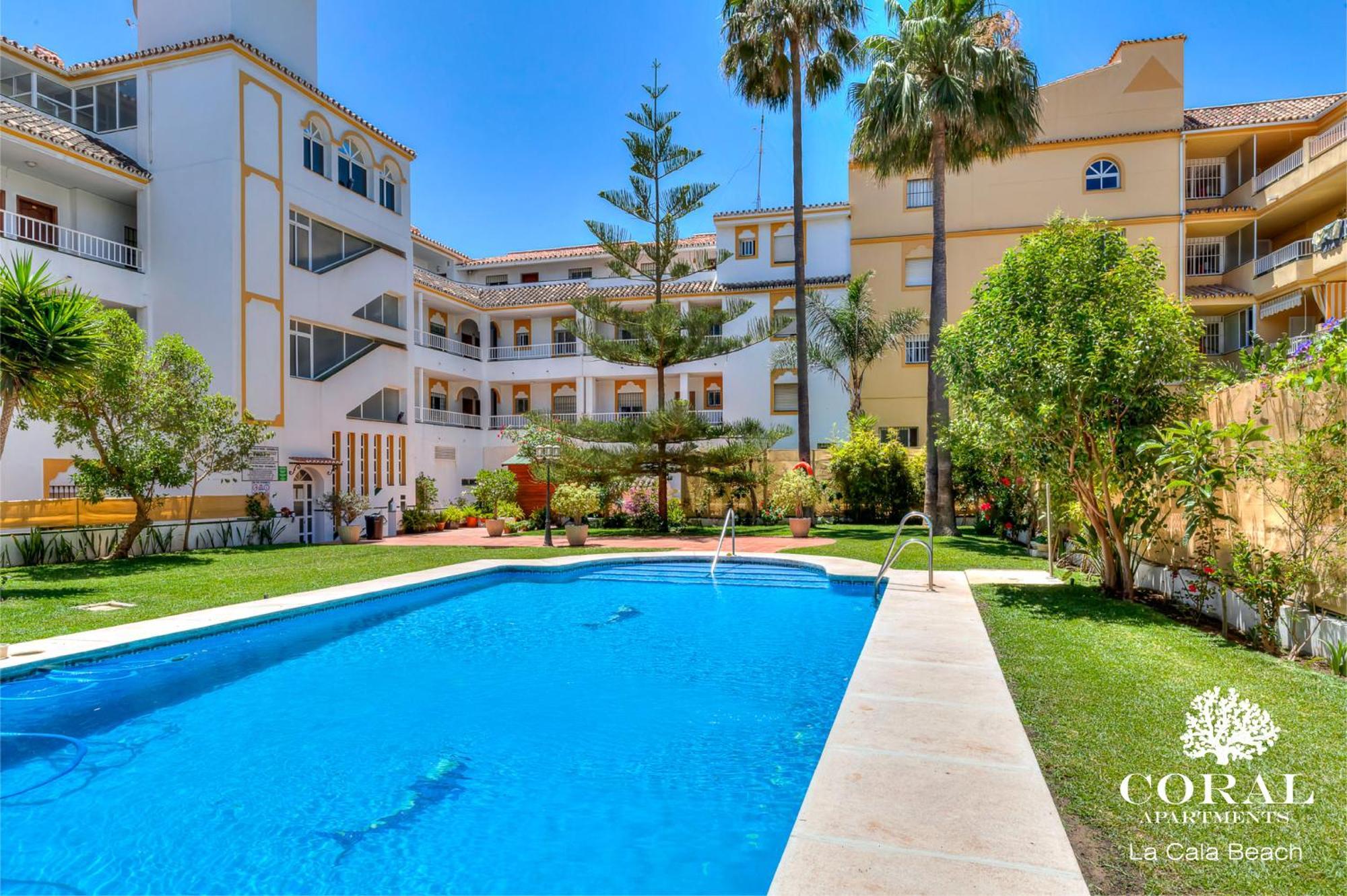 Coral Apartment La Cala Beach ลากาลาเดมิฮาส ภายนอก รูปภาพ
